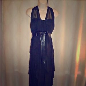 BETSY & ADAM BLACK RUFFLED HALTER GOWN - Sz 18